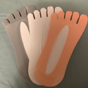3 pairs in f brand new stretchy toe socks for wearing with sandals